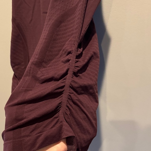 Athleta Women's Burgundy Tank Top Ruched sides - Picture 4 of 6